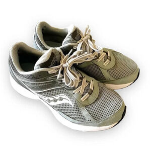 Saucony React2U Gray Running Shoes Size 6.5 Wide Women’s Sneakers Comfort Insole